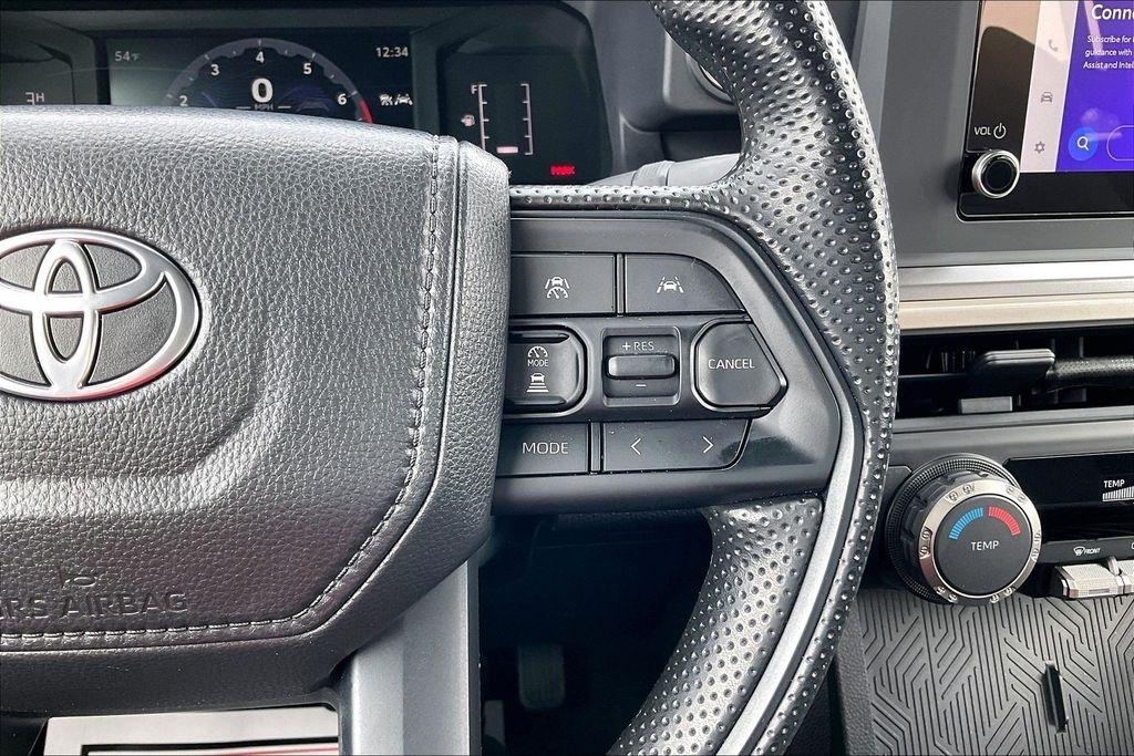 Toyota Tacoma 2WD TRD Sport Double Cab 5' Bed AT (Natl) 2025