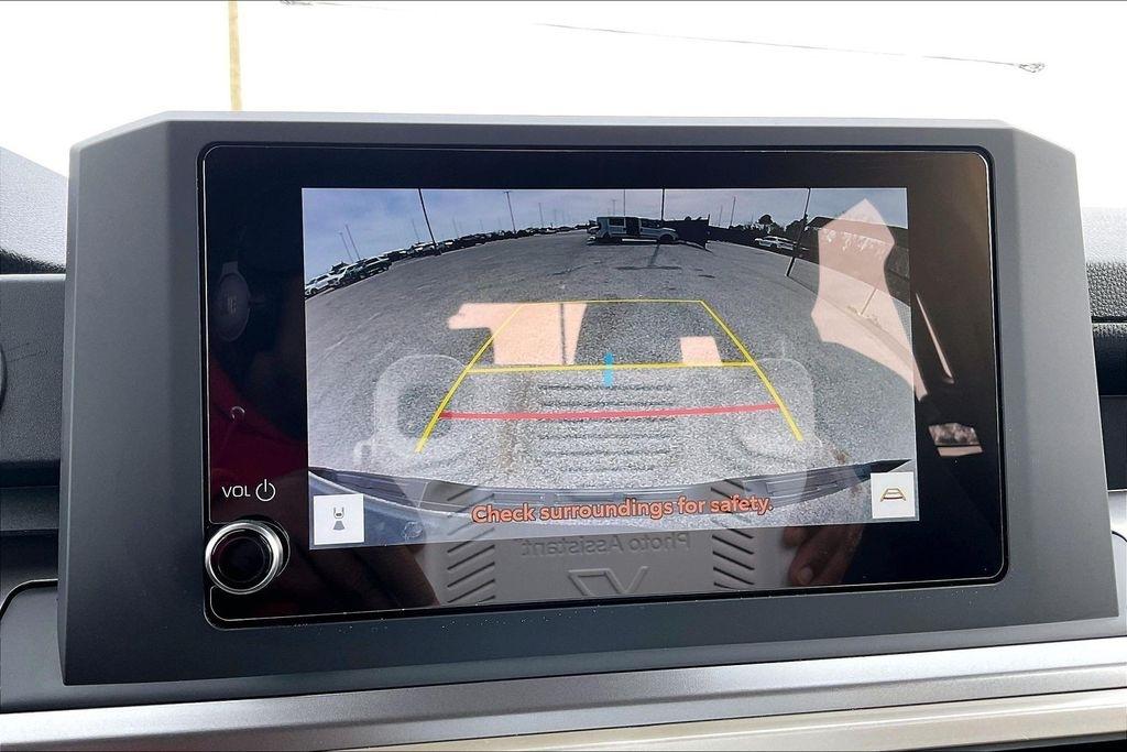 Toyota Tacoma 2WD TRD Sport Double Cab 5' Bed AT (Natl) 2025