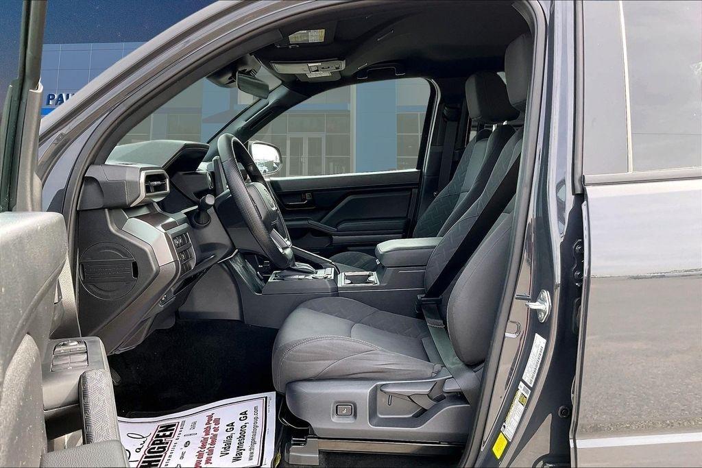 Toyota Tacoma 2WD TRD Sport Double Cab 5' Bed AT (Natl) 2025