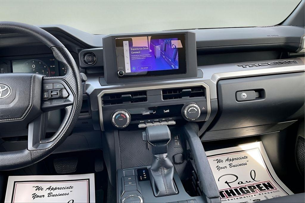 Toyota Tacoma 2WD TRD Sport Double Cab 5' Bed AT (Natl) 2025