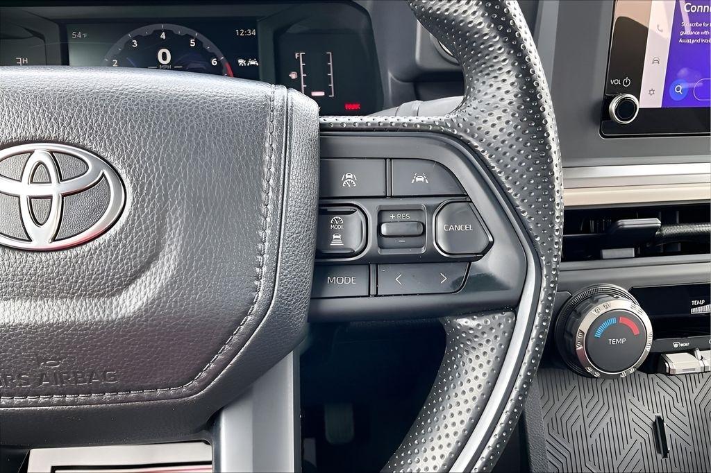 Toyota Tacoma 2WD TRD Sport Double Cab 5' Bed AT (Natl) 2025