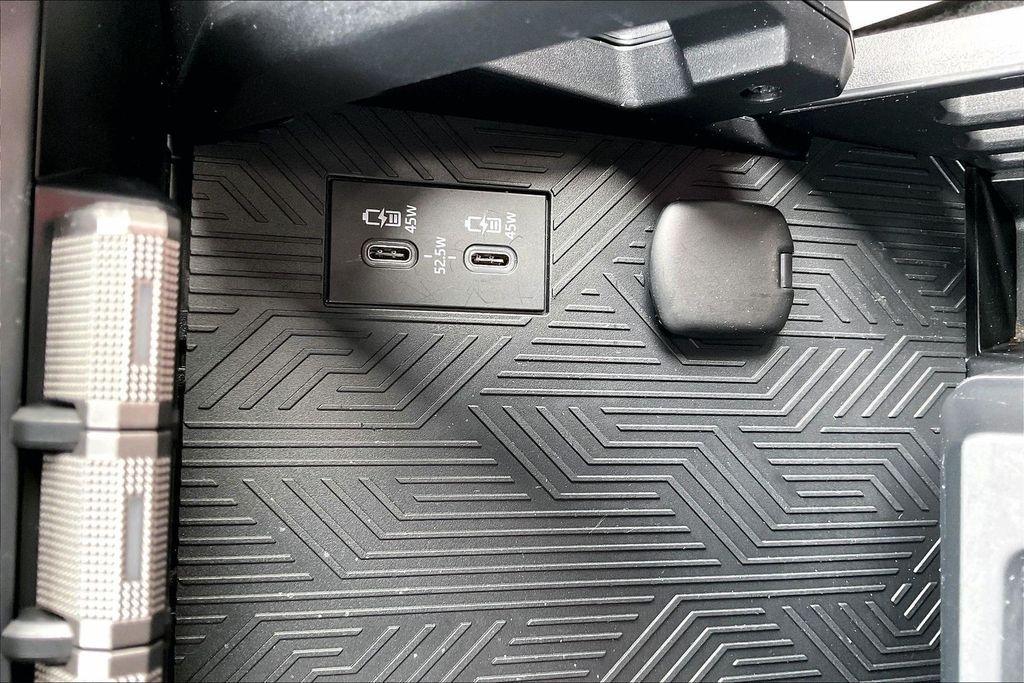 Toyota Tacoma 2WD TRD Sport Double Cab 5' Bed AT (Natl) 2025