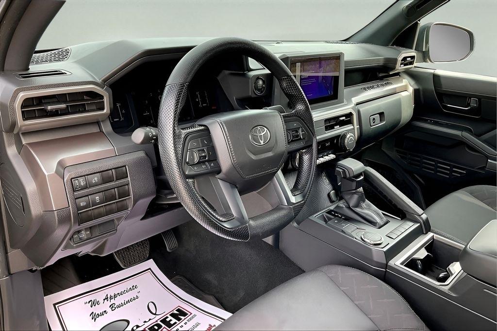 Toyota Tacoma 2WD TRD Sport Double Cab 5' Bed AT (Natl) 2025