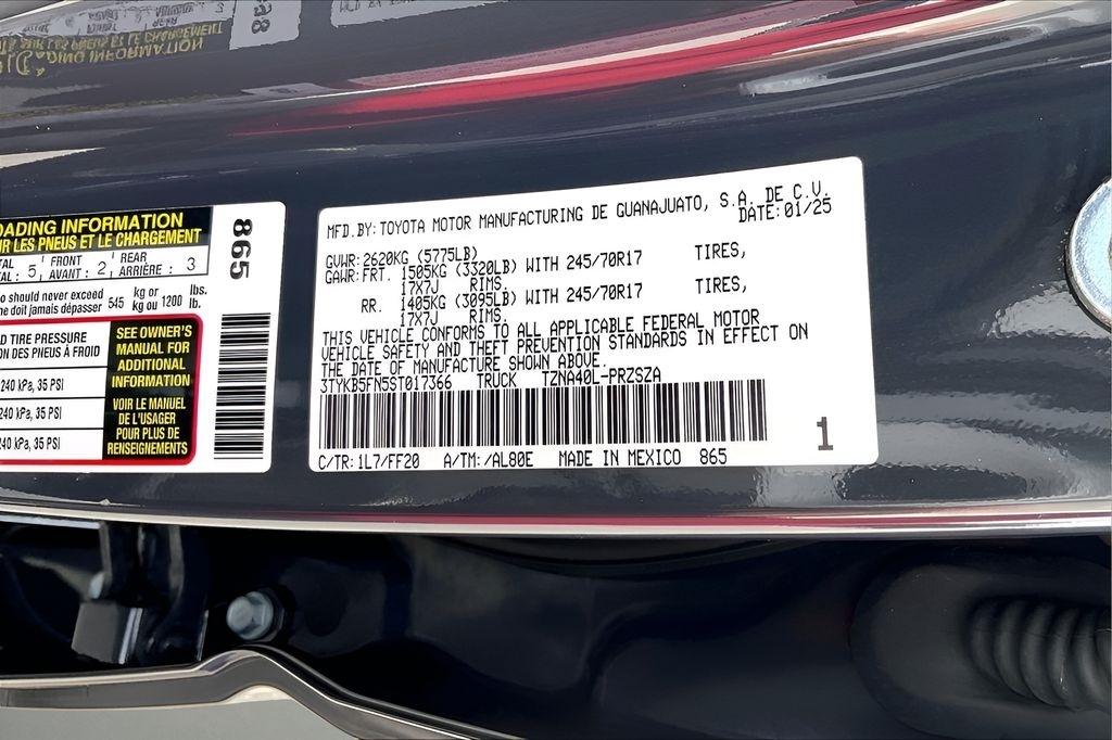 Toyota Tacoma 2WD TRD Sport Double Cab 5' Bed AT (Natl) 2025