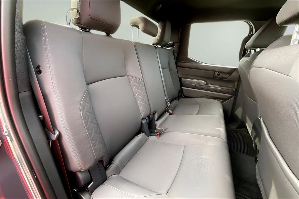 Toyota Tacoma 2WD TRD Sport Double Cab 5' Bed AT (Natl) 2025