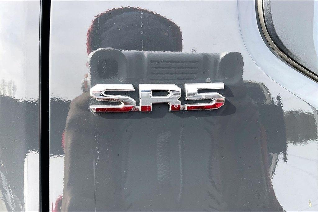 Toyota Tacoma 2WD TRD Sport Double Cab 5' Bed AT (Natl) 2025