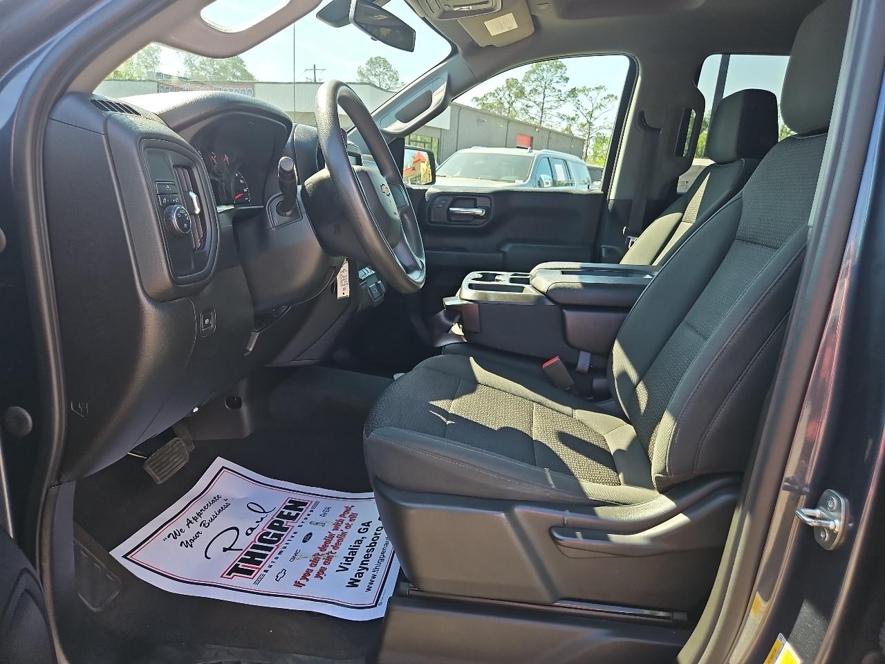 Chevrolet Silverado 1500 LTD 2WD Crew Cab 147" Custom 2022