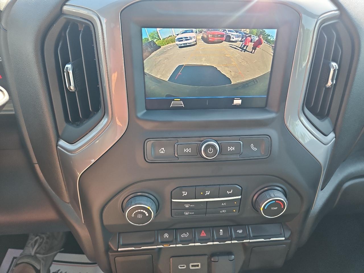 Chevrolet Silverado 1500 LTD 2WD Crew Cab 147" Custom 2022