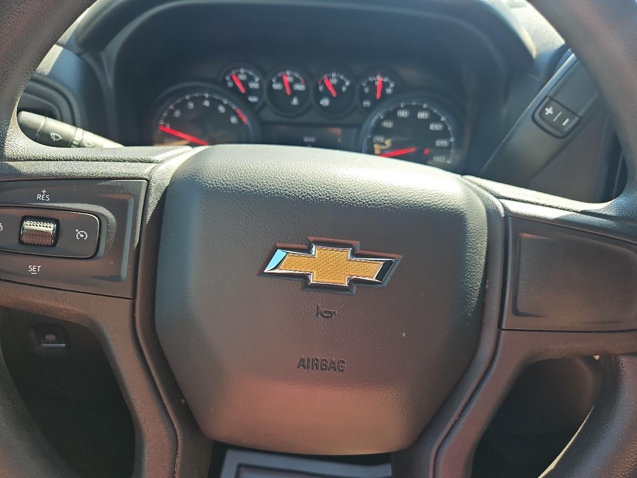 Chevrolet Silverado 1500 LTD 2WD Crew Cab 147" Custom 2022