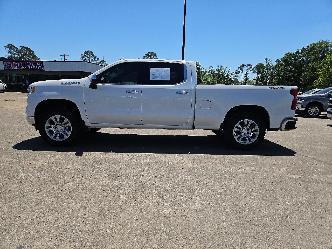 2022 Chevrolet Silverado 1500 4WD Crew Cab 157" LTZ