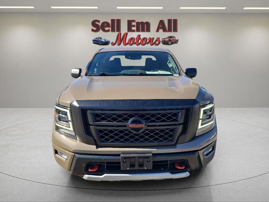 Nissan Titan 4x4 Crew Cab PRO-4X 2022