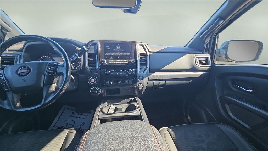 Nissan Titan 4x4 Crew Cab PRO-4X 2022