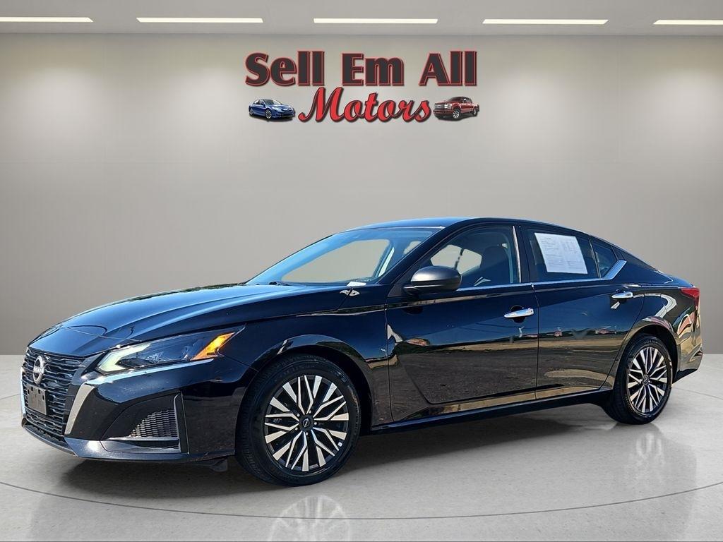 2025 Nissan Altima 2.5 SV's photo