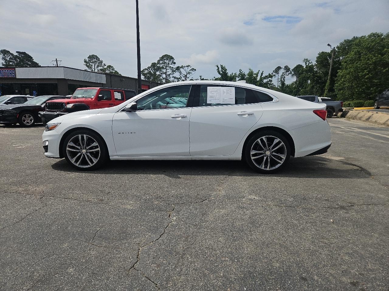 2023 Chevrolet Malibu 4dr Sdn 1LT