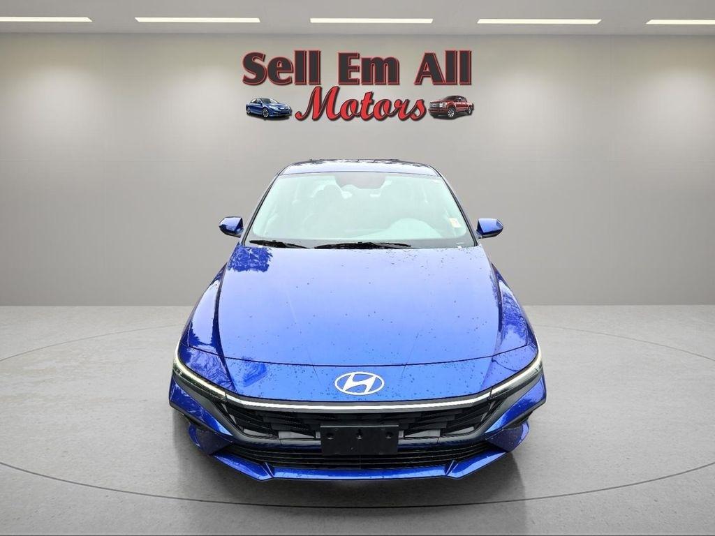Hyundai Elantra SEL IVT 2024