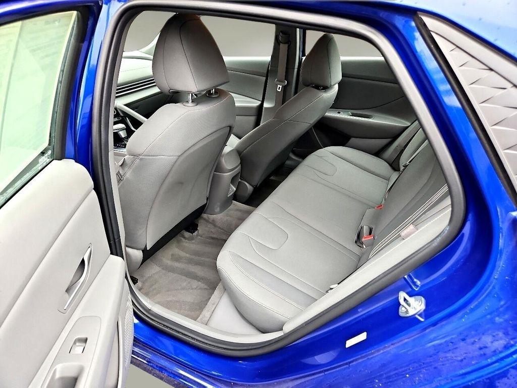 Hyundai Elantra SEL IVT 2024