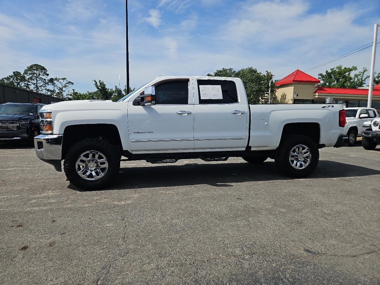 2018 Chevrolet Silverado 2500HD 4WD Crew Cab 153.7" LTZ