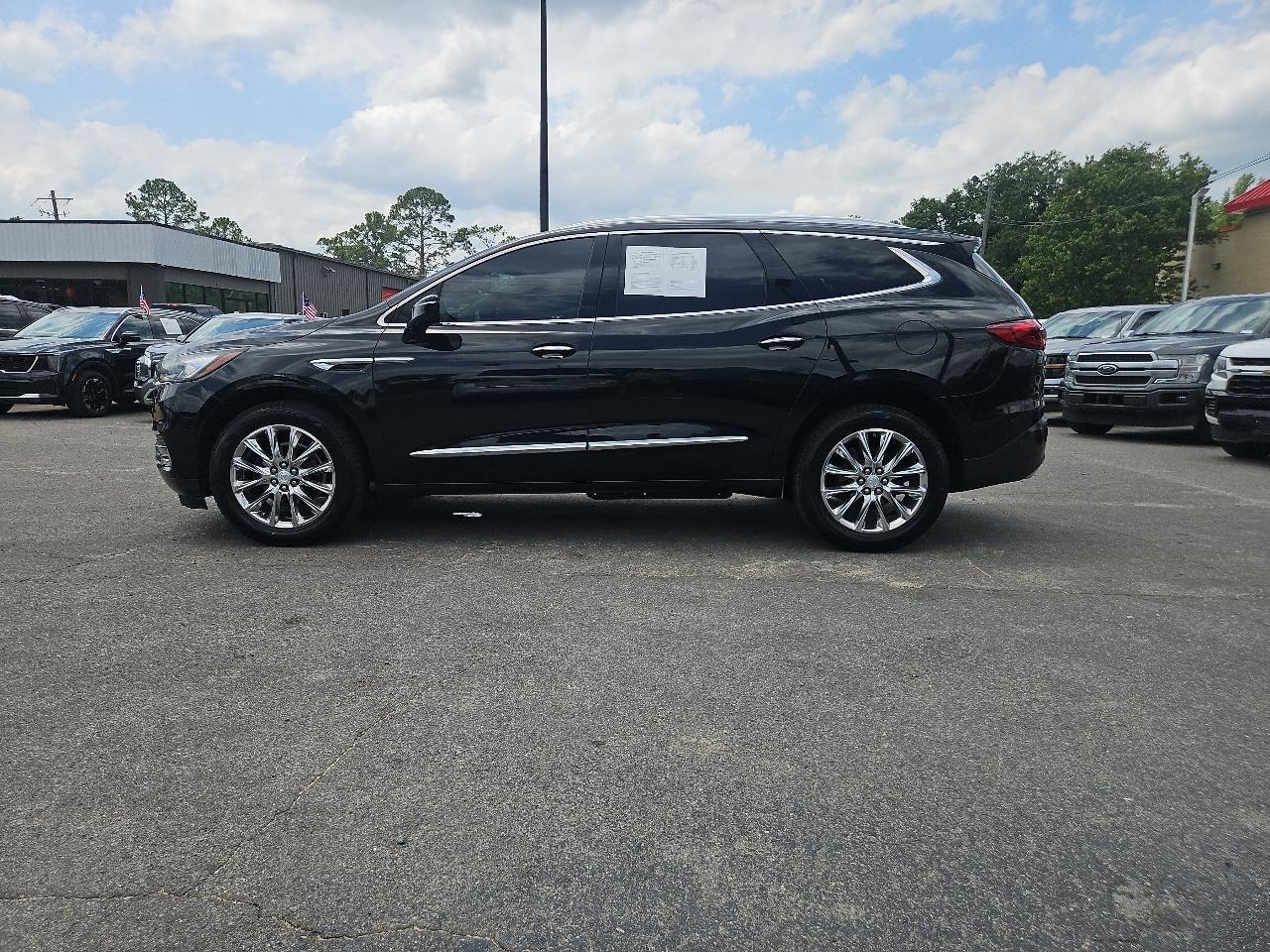 2018 Buick Enclave FWD 4dr Premium