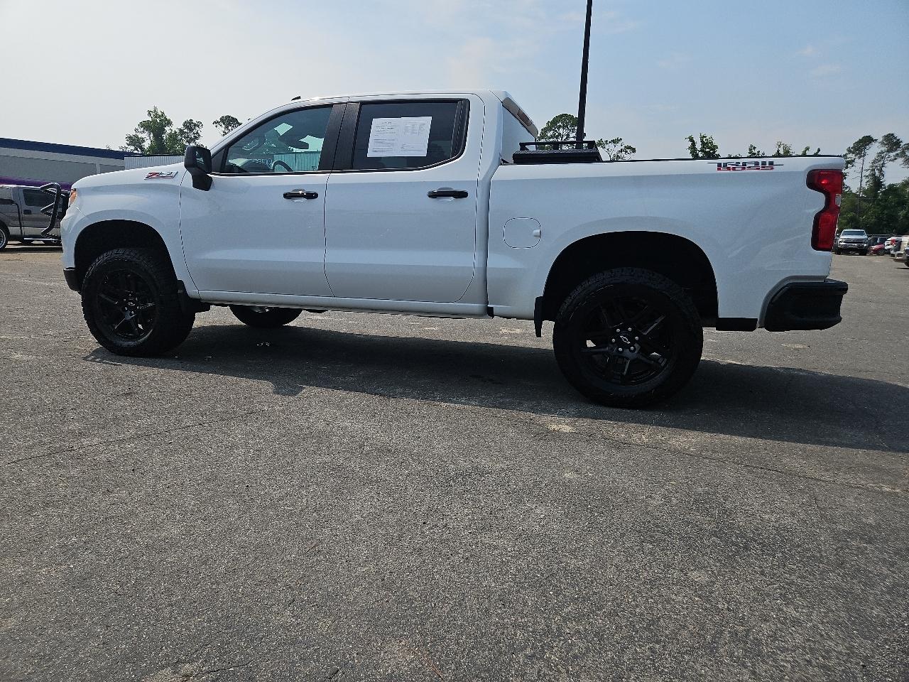 2023 Chevrolet Silverado 1500 4WD Crew Cab 147" LT Trail Boss