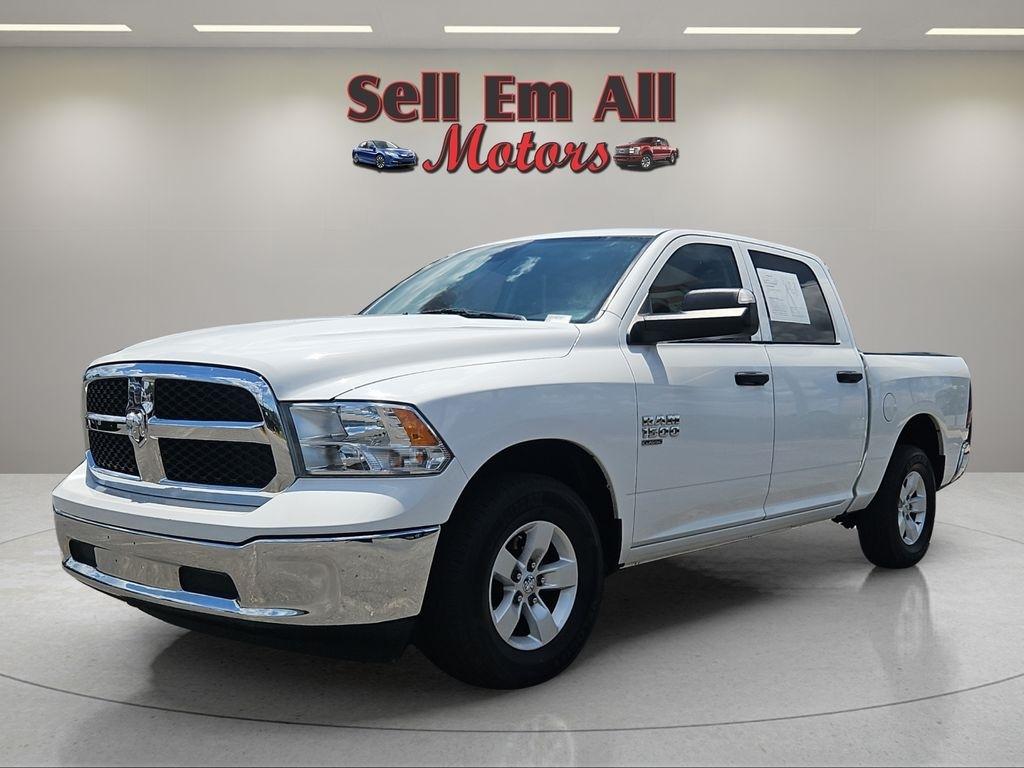 2023 RAM 1500 Classic SLT 4x4 Crew Cab 5'7" Box