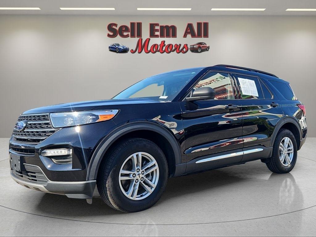 2023 Ford Explorer XLT 4WD