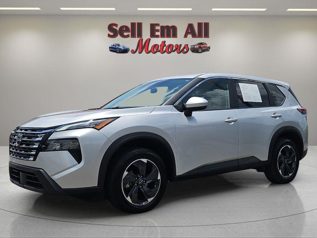 2025 Nissan Rogue FWD SV