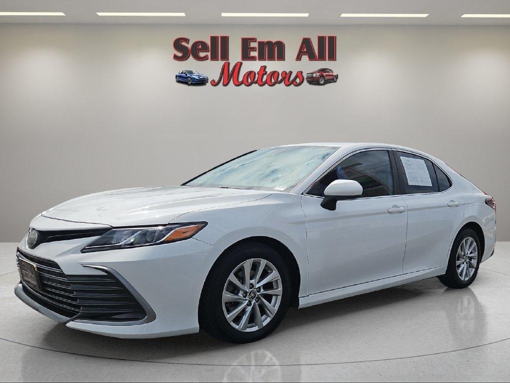 2021 Toyota Camry LE Auto (Natl)