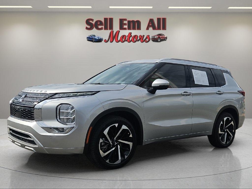 2024 Mitsubishi Outlander SEL FWD