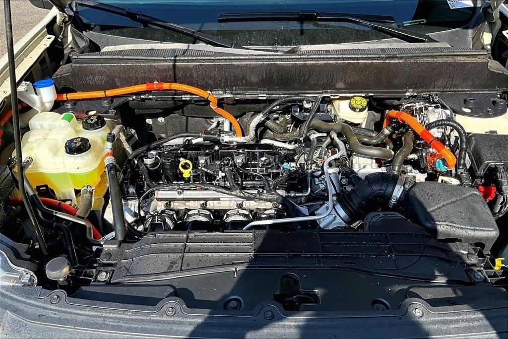 Ford Maverick XL FWD SuperCrew 2025