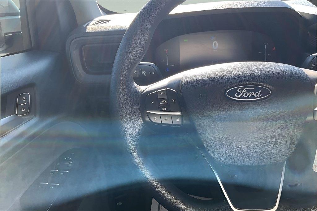 Ford Maverick XL FWD SuperCrew 2025