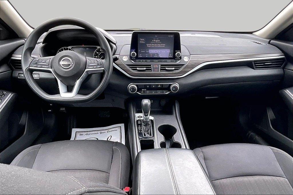 Nissan Altima SV FWD 2025
