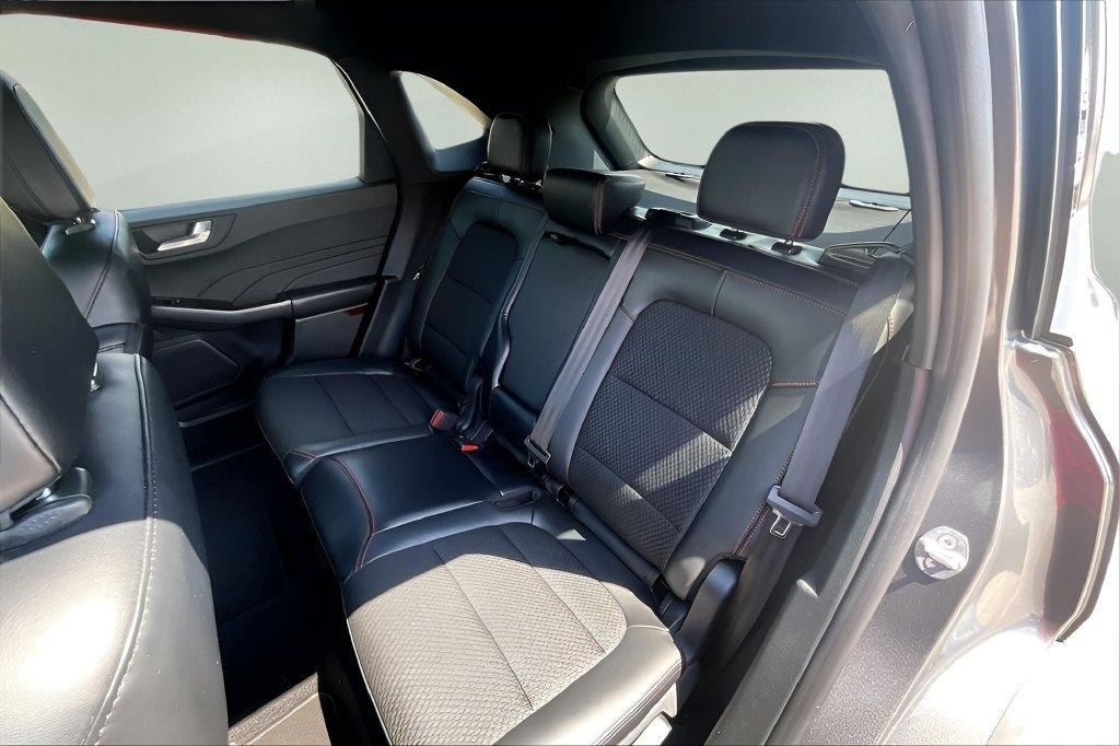 Ford Escape ST-Line FWD 2025