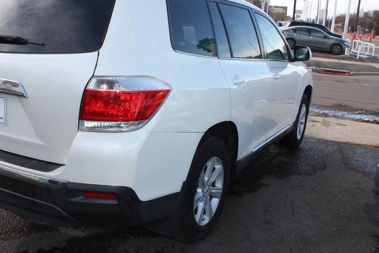 Toyota Highlander  2012