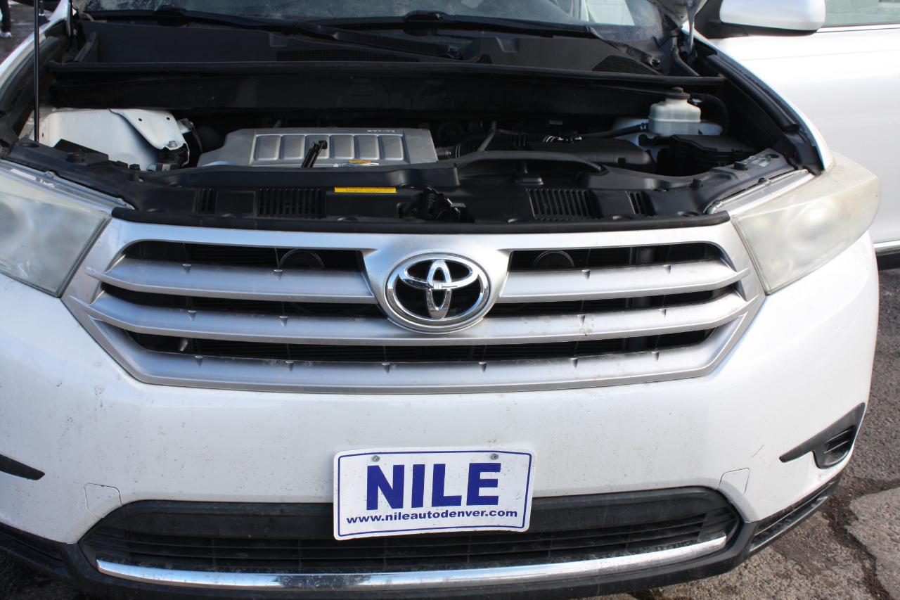 Toyota Highlander  2012