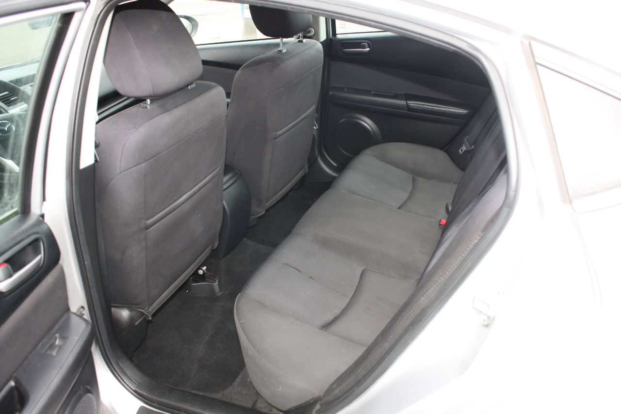 Mazda MAZDA6 i Sport 2012