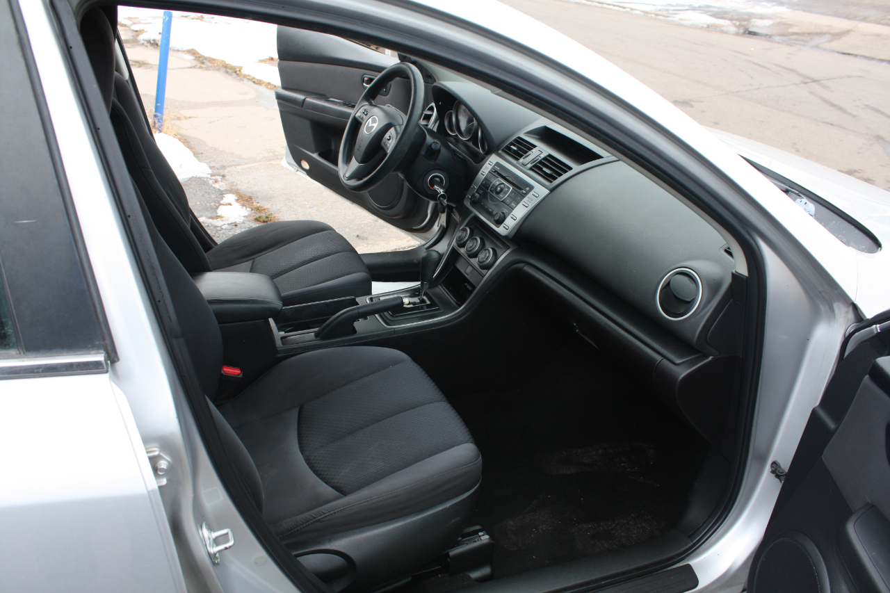 Mazda MAZDA6 i Sport 2012