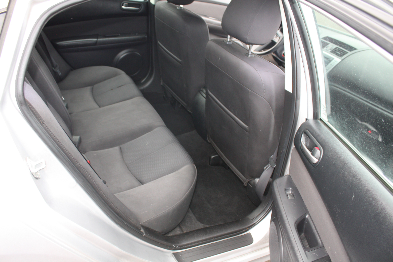 Mazda MAZDA6 i Sport 2012