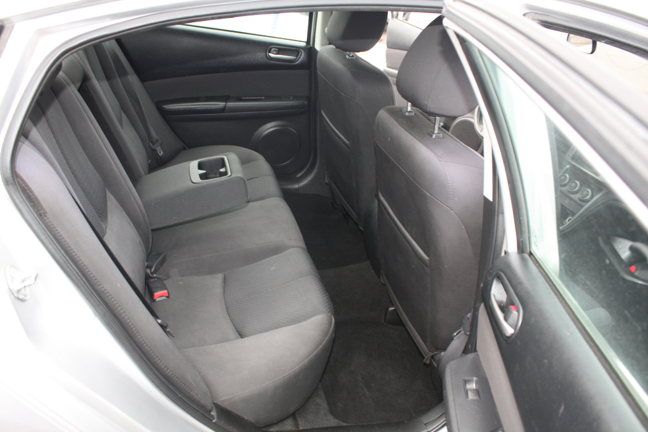 Mazda MAZDA6 i Sport 2012