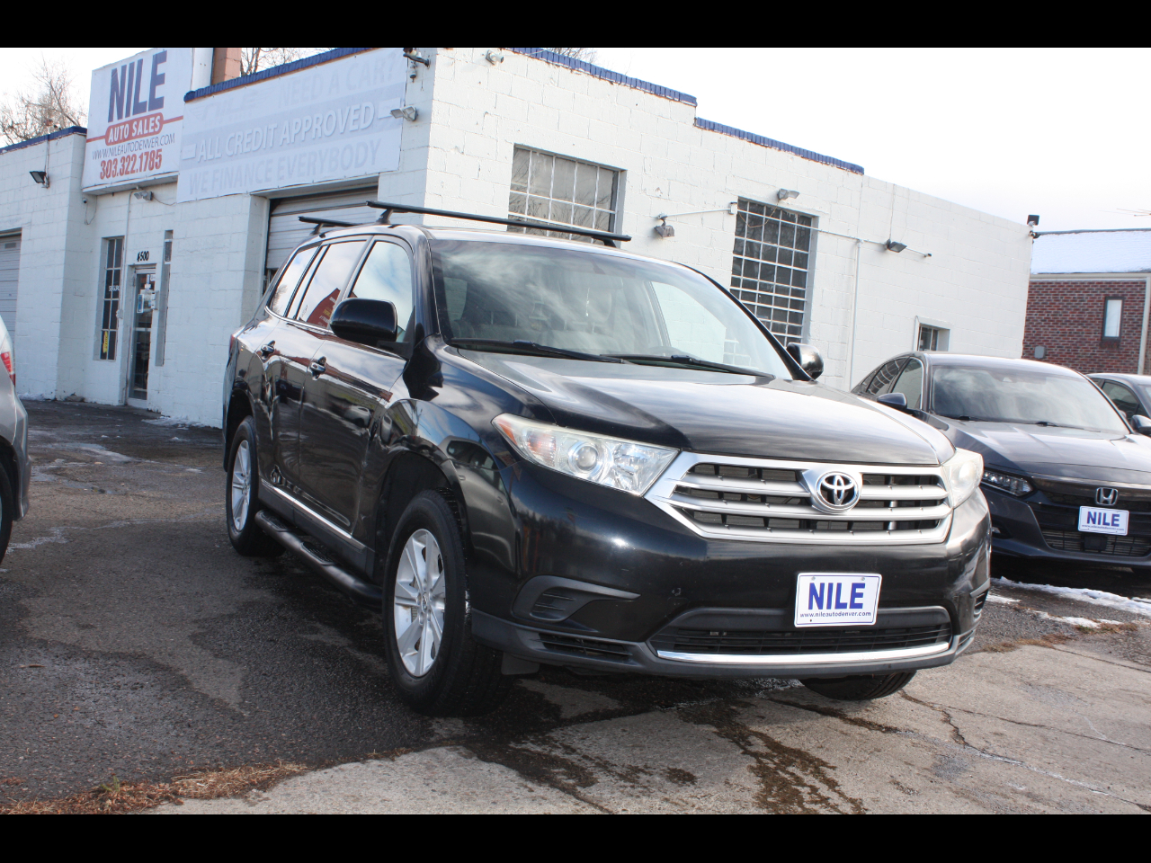2013 Toyota Highlander Base's photo