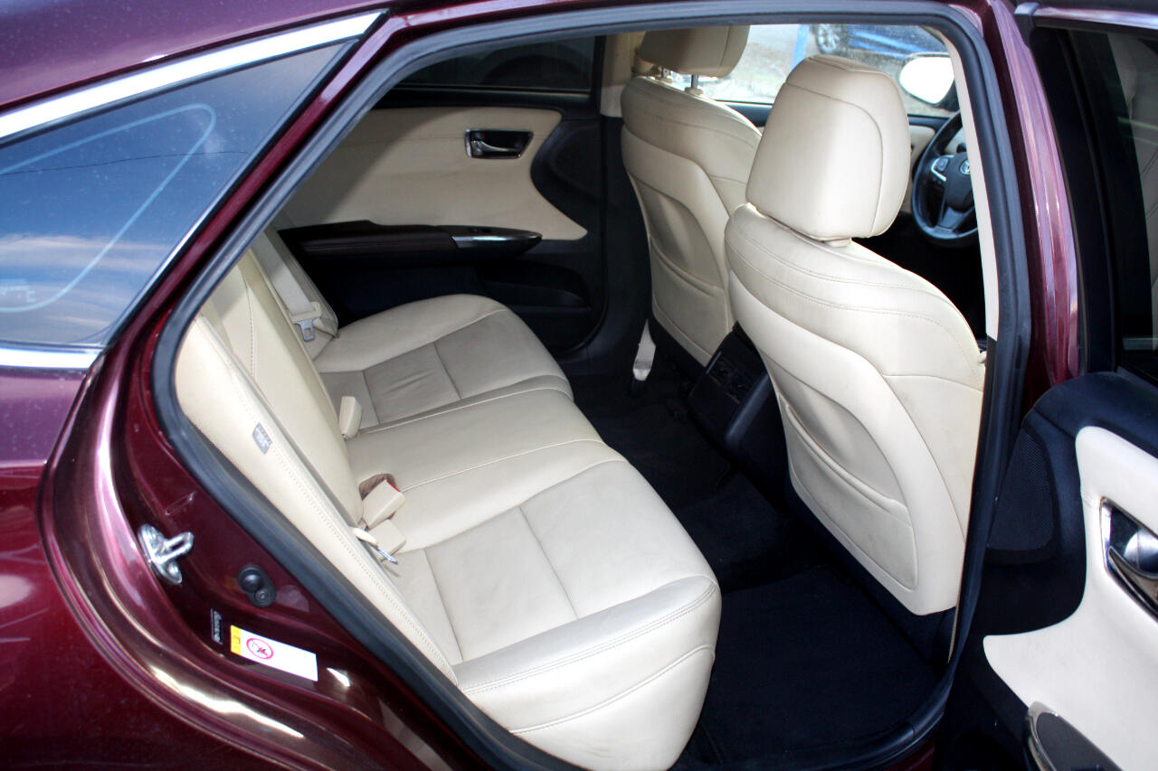 Toyota Avalon XLE 2016