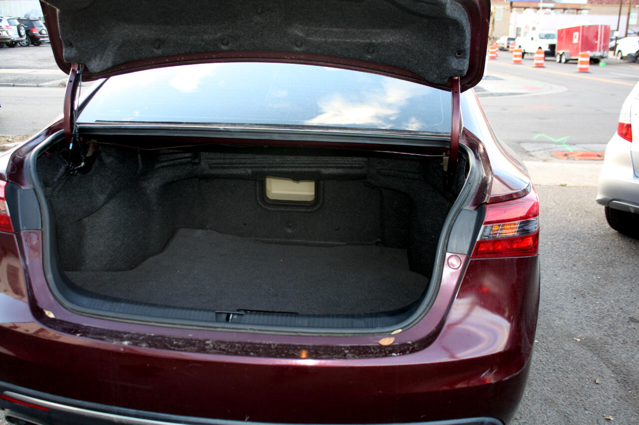 Toyota Avalon XLE 2016