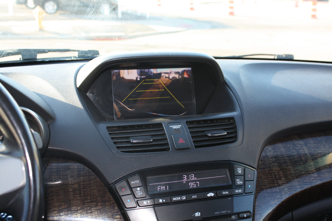 Acura MDX 6-Spd AT w/Advance Package 2011