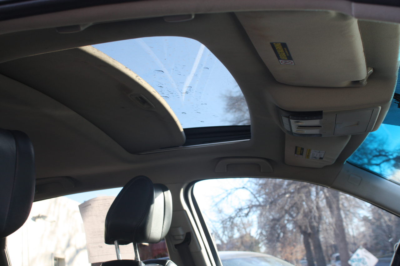 Acura MDX 6-Spd AT w/Advance Package 2011