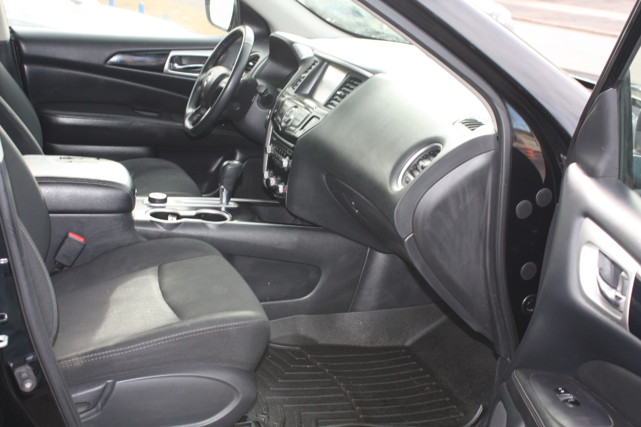 Nissan Pathfinder Platinum 4WD 2018