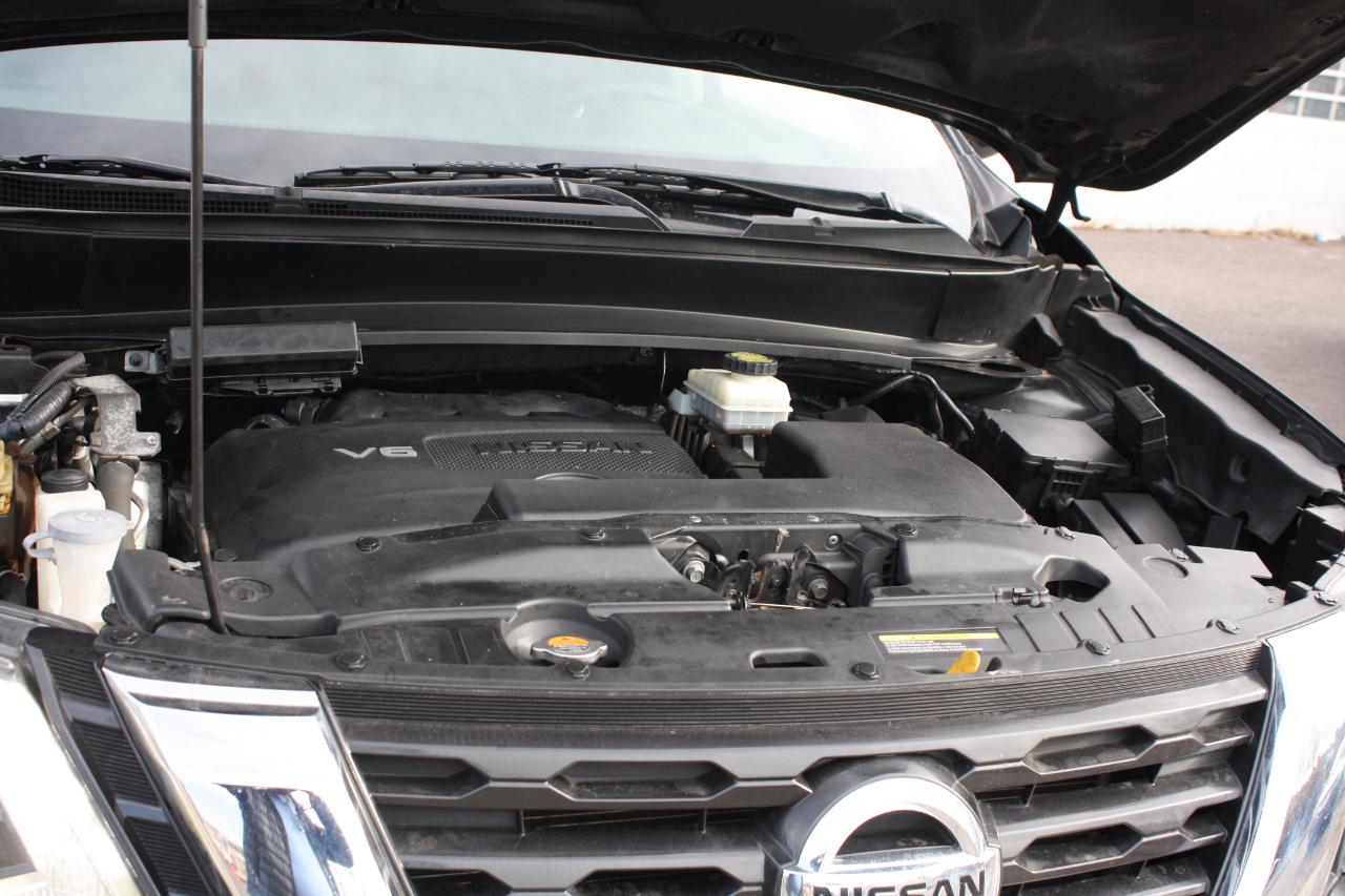 Nissan Pathfinder Platinum 4WD 2018