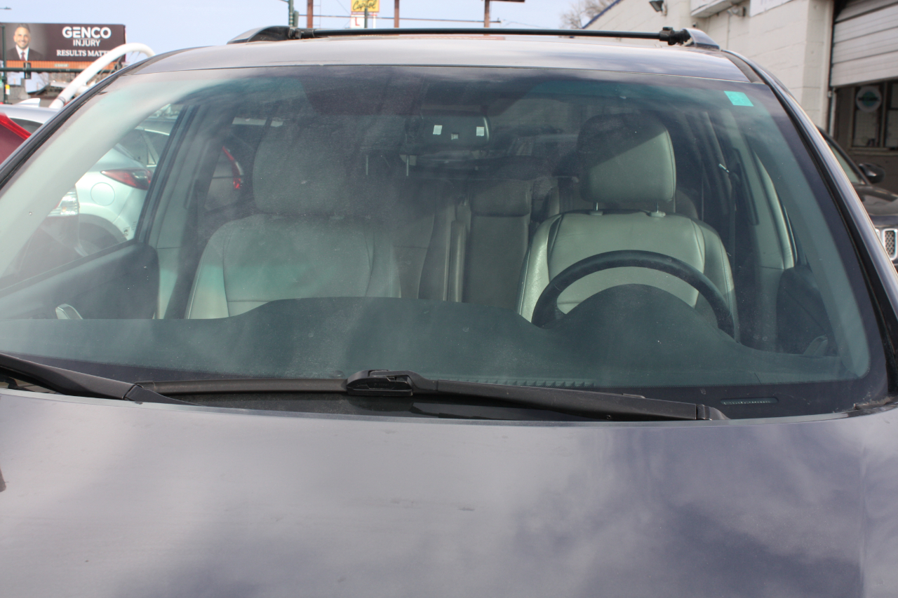 Toyota Highlander Base 4WD 2013