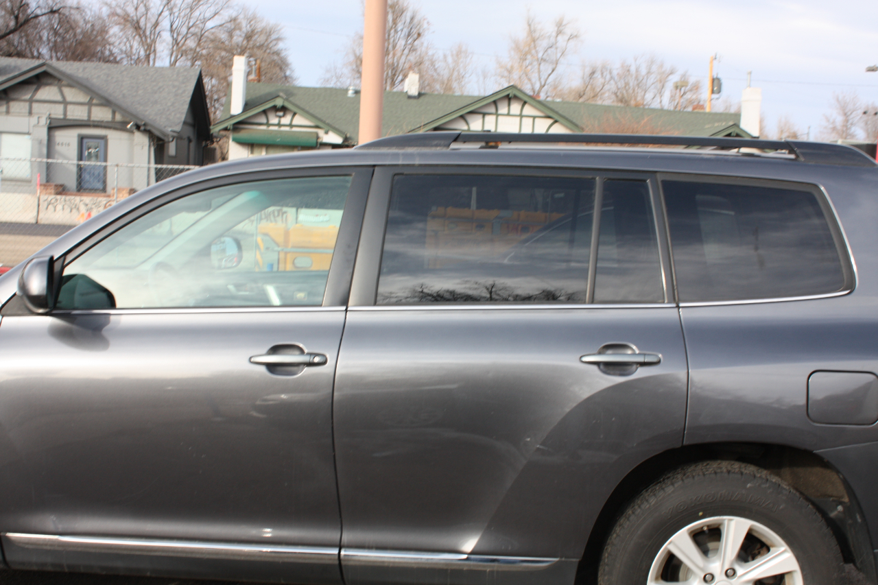 Toyota Highlander Base 4WD 2013