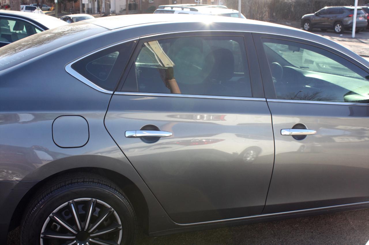 Nissan Sentra S CVT 2019