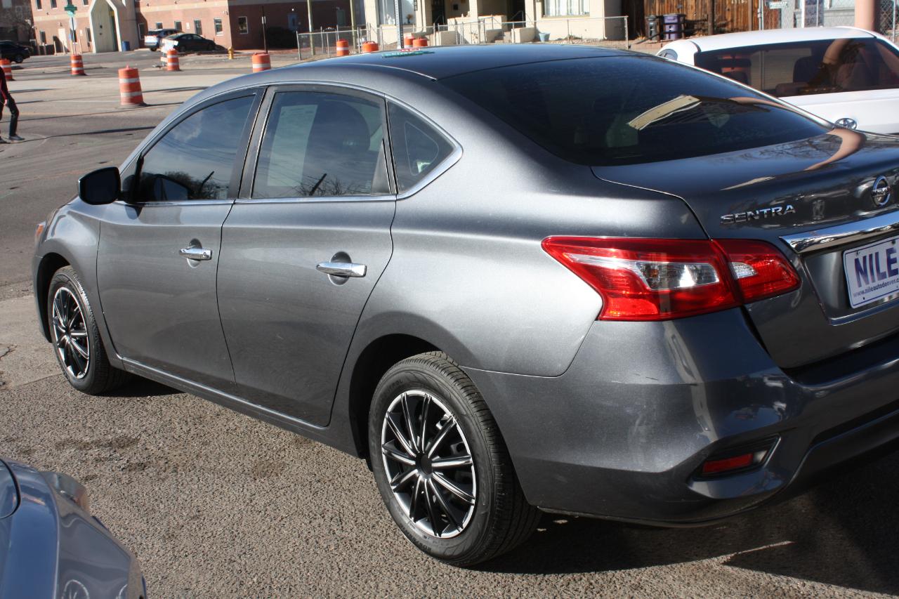 Nissan Sentra S CVT 2019