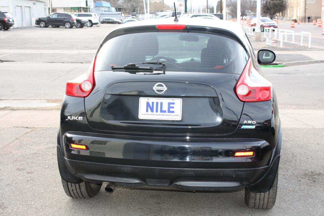 Nissan Juke S AWD 2013